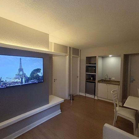Apto-Flat Excelente Localizacao Centro-Batel - Somente Familiares Куритиба Екстериор снимка