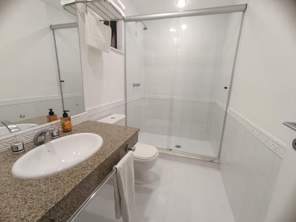 Apto-Flat Excelente Localizacao Centro-Batel - Somente Familiares Куритиба Екстериор снимка
