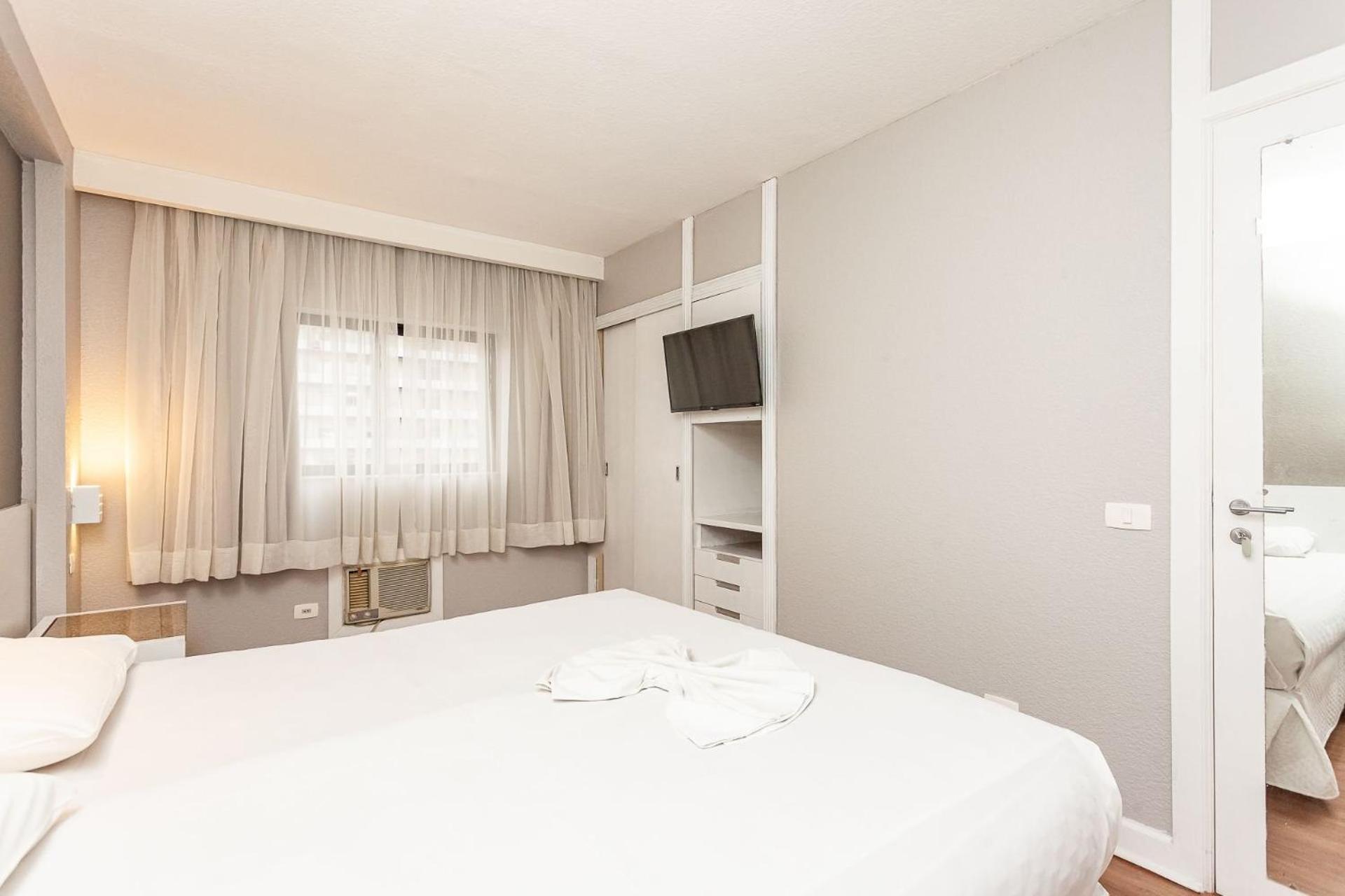 Apto-Flat Excelente Localizacao Centro-Batel - Somente Familiares Куритиба Екстериор снимка
