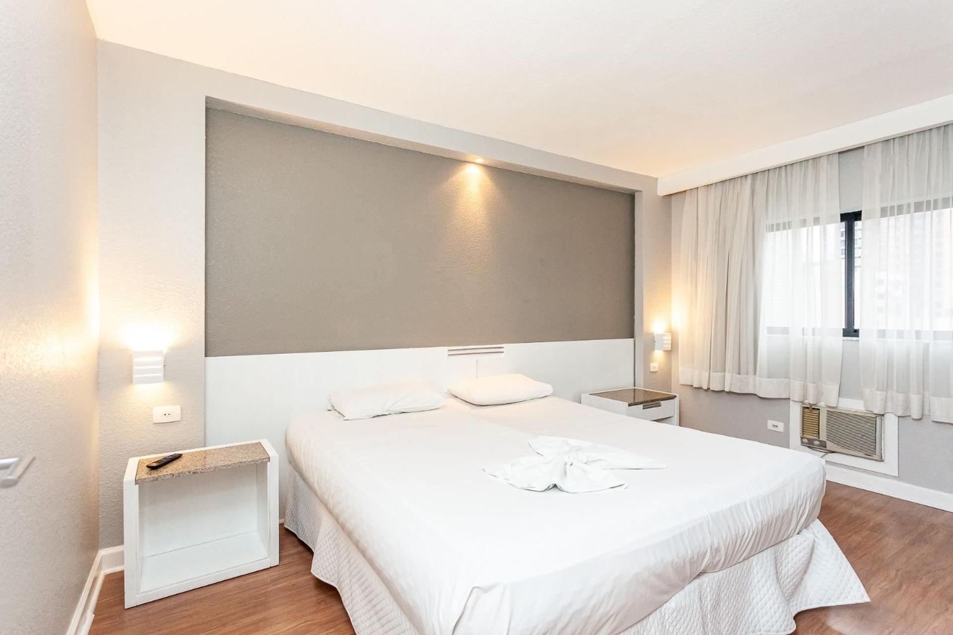 Apto-Flat Excelente Localizacao Centro-Batel - Somente Familiares Куритиба Екстериор снимка